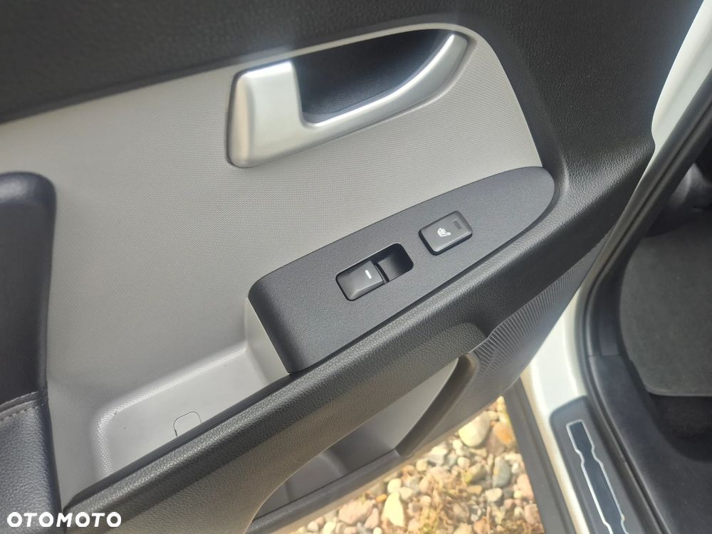 Kia Sportage 2.0 CRDI 184 AWD Platinum Edition - 9