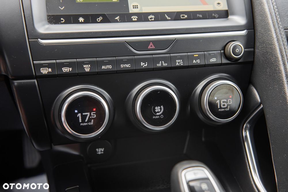 Jaguar E-Pace D180 AWD R-Dynamic SE - 26