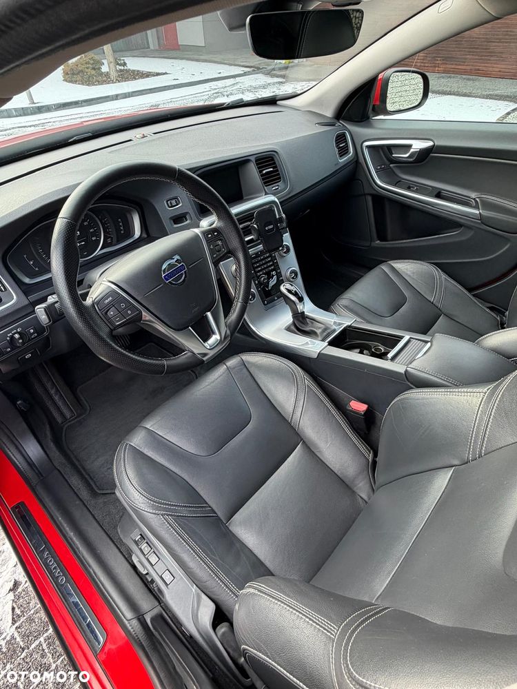 Volvo S60 T5 Geartronic RDesign - 10