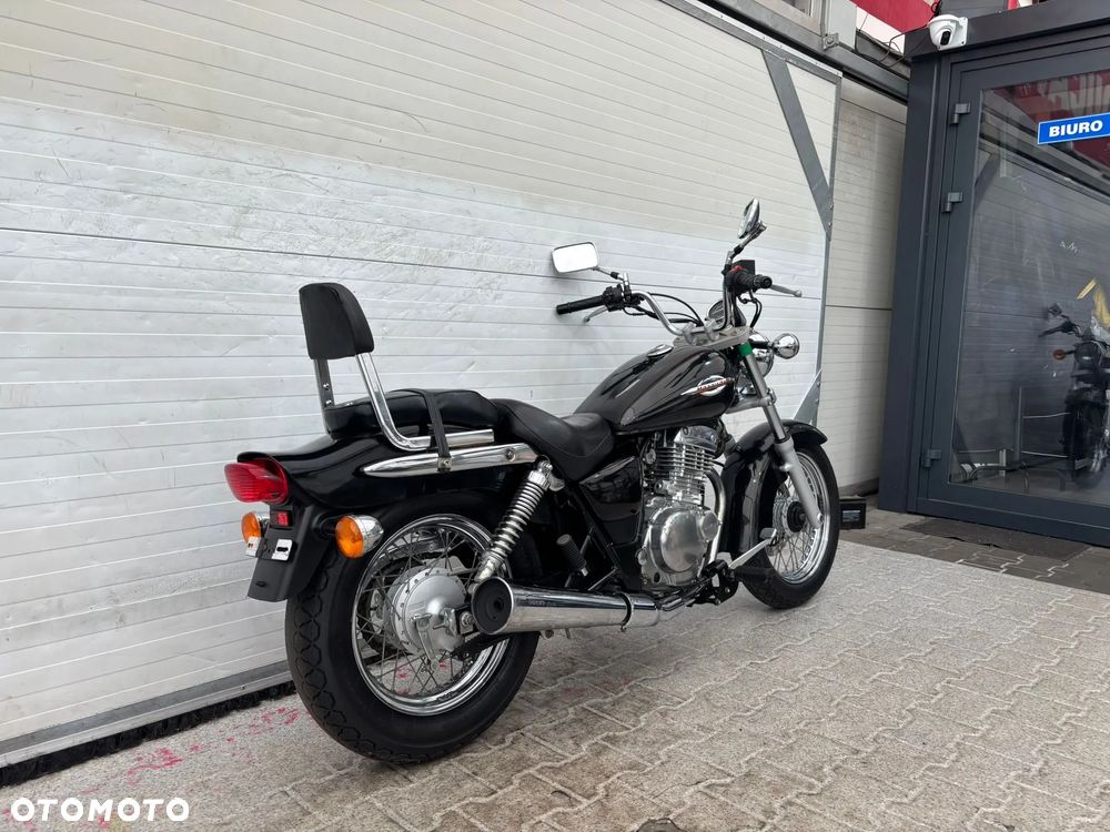 Suzuki Marauder - 10