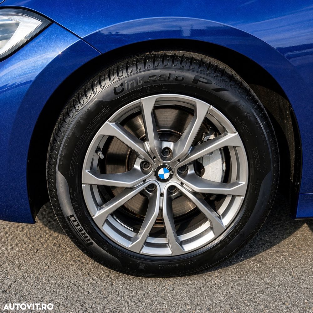 BMW Seria 3 330i AT - 5