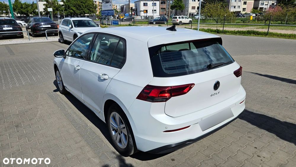 Volkswagen Golf 1.0 TSI Active - 12