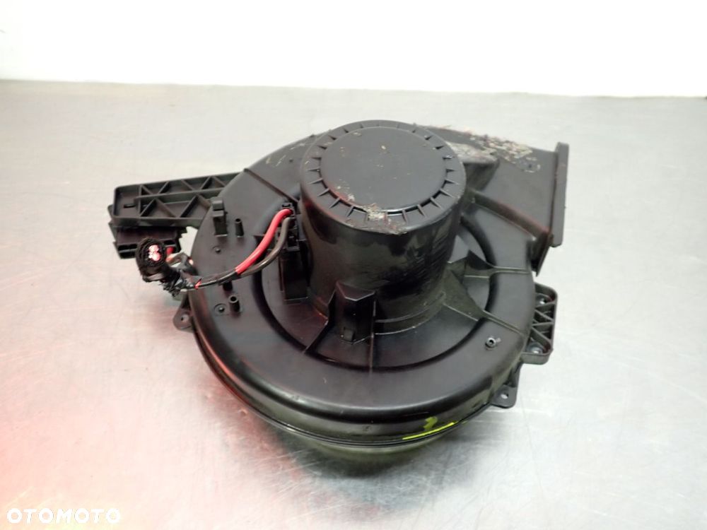 WENTYLATOR NAWIEWU SKODA FABIA II LIFT - 1