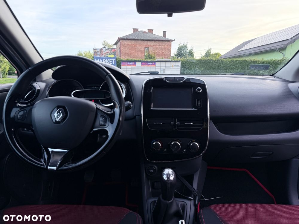Renault Clio - 14