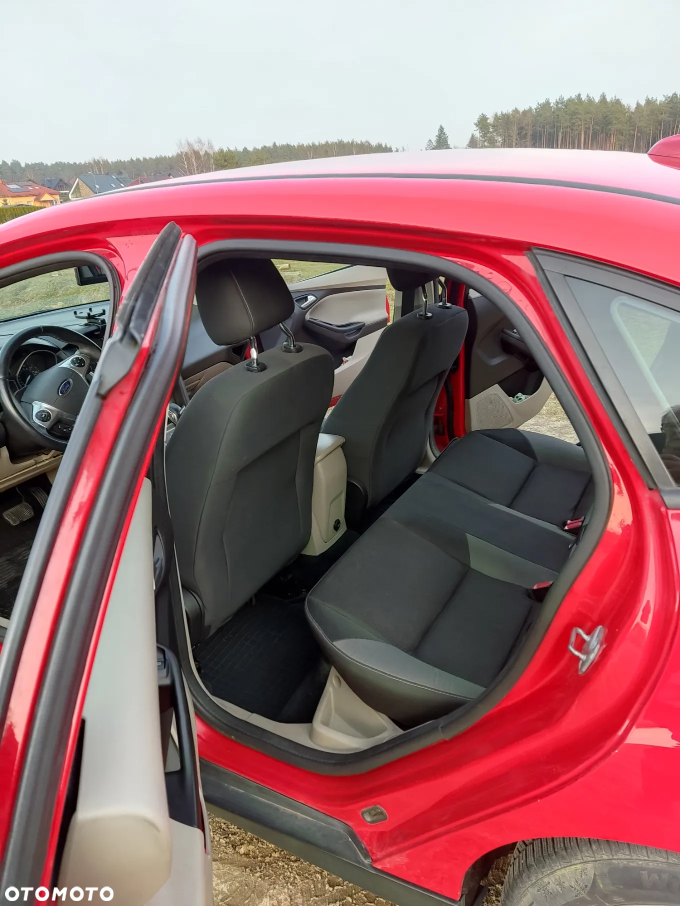 Ford Focus - 12