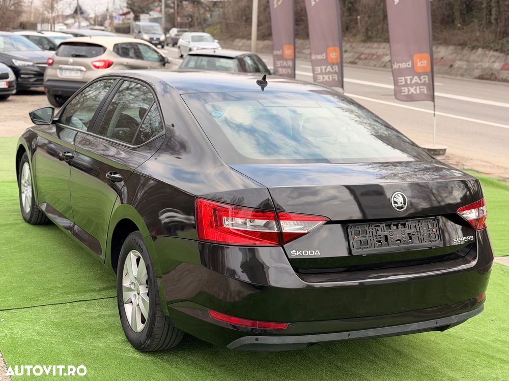 Skoda Superb - 5