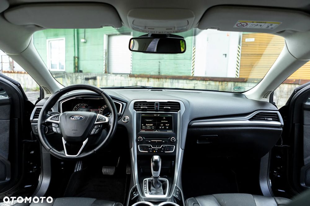 Ford Mondeo - 22