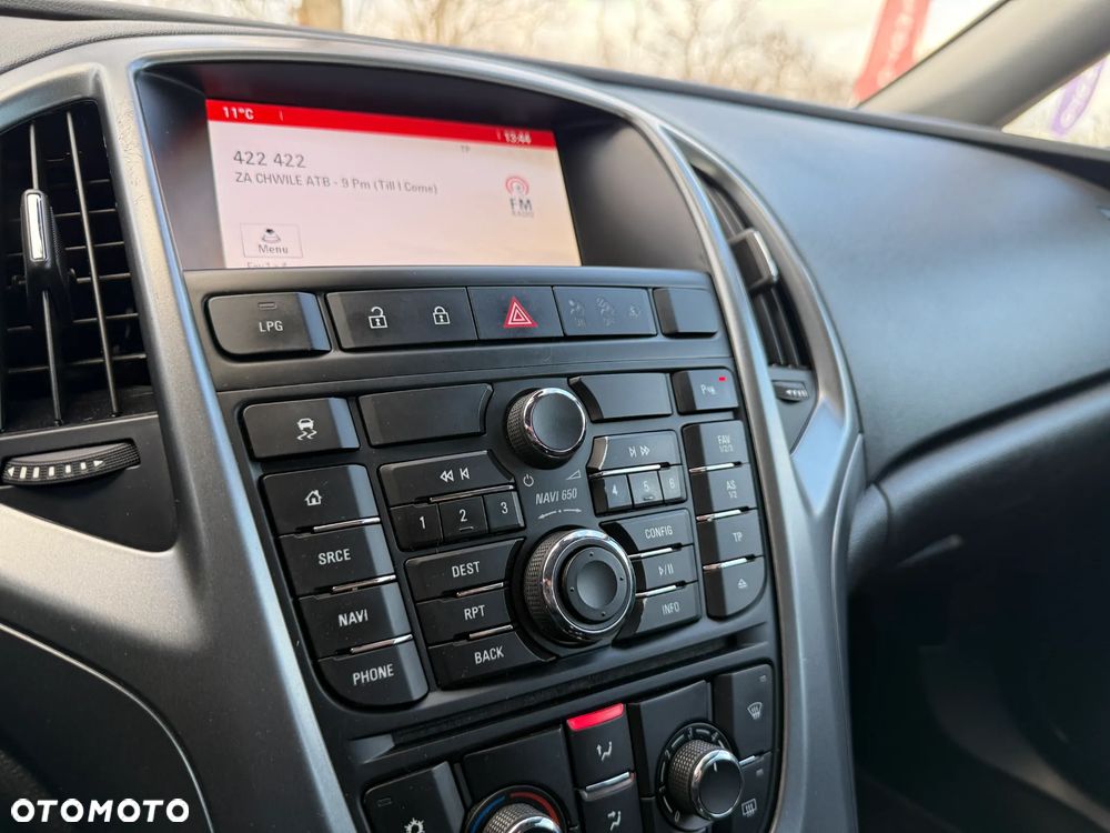 Opel Astra 1.4 T Cosmo - 31