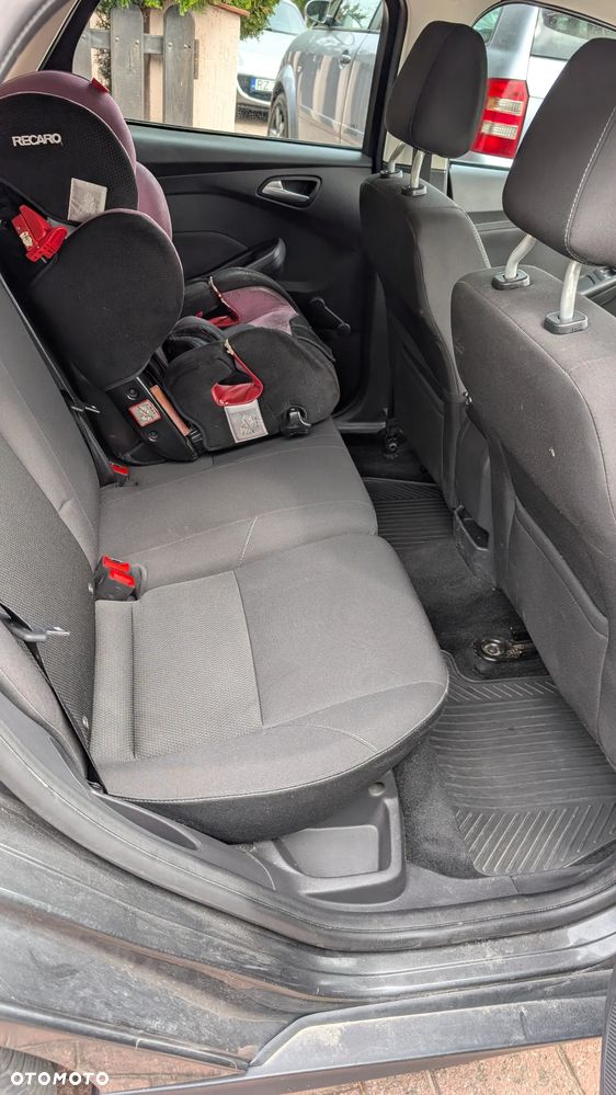 Ford Focus - 9