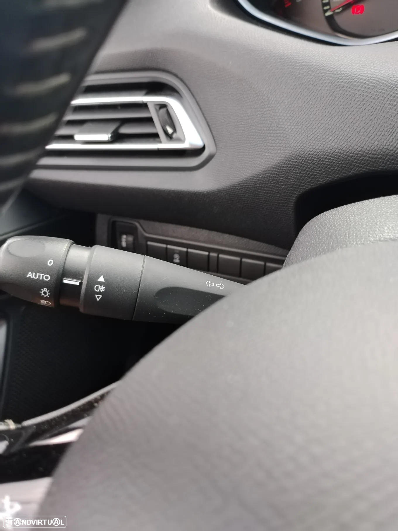Peugeot 308 PureTech 110 Stop & Start Active - 28