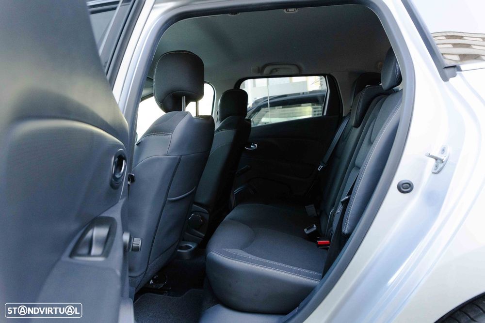 Renault Clio Sport Tourer 0.9 TCe Limited - 16