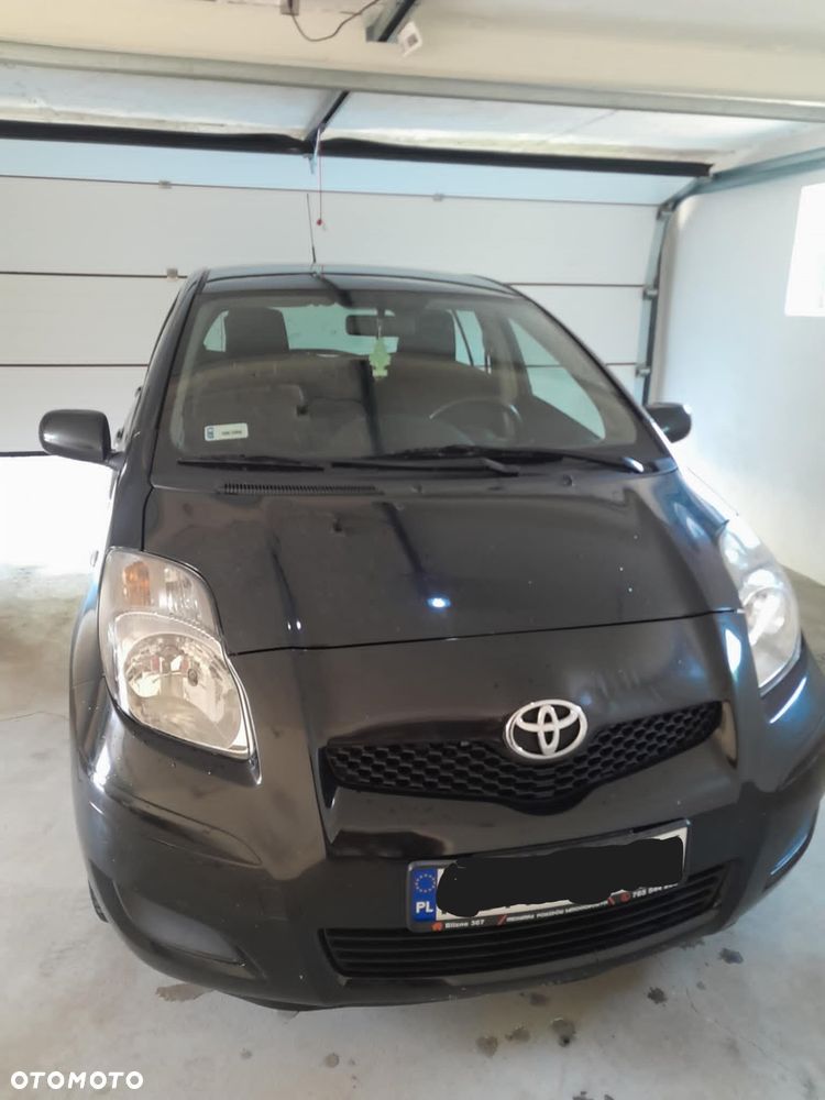 Toyota Yaris 1.0 Active - 2