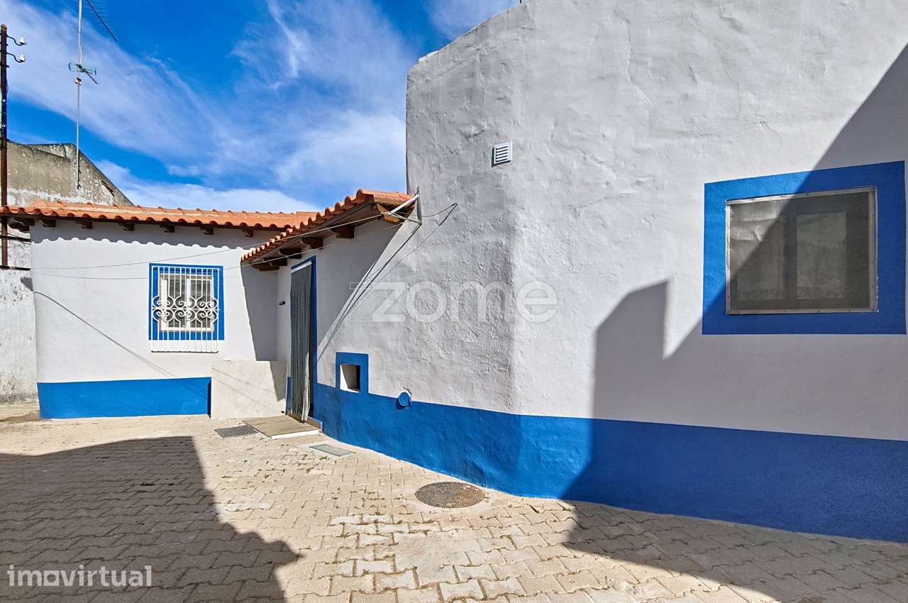 Moradia T2+1 renovada em Amorosa, São Bartolomeu de Messines - Grande imagem: 3/46