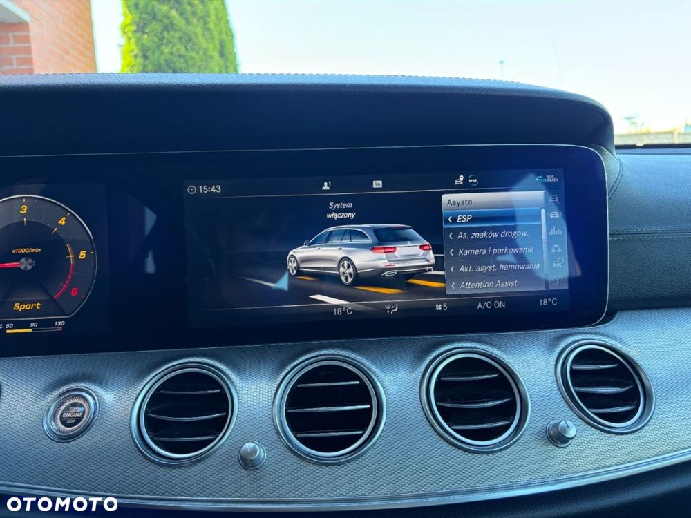 Mercedes-Benz Klasa E 220 d 9G-TRONIC Exclusive - 17