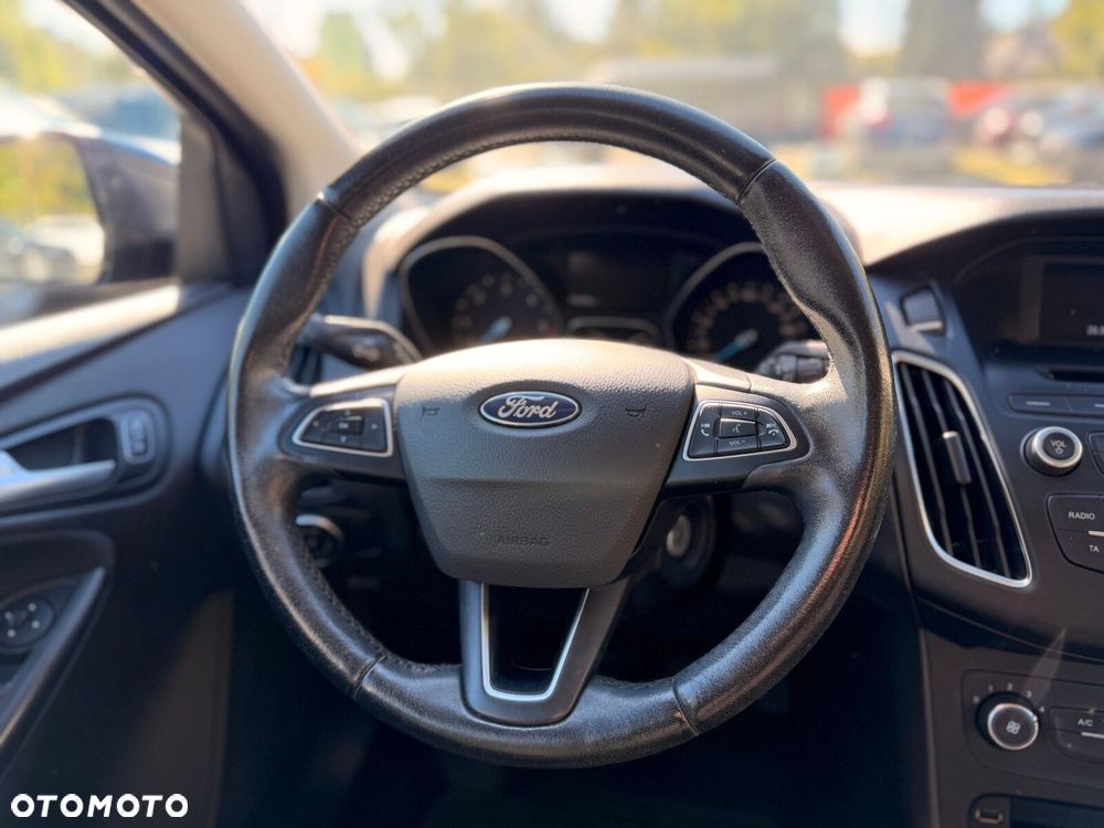 Ford Focus - 17