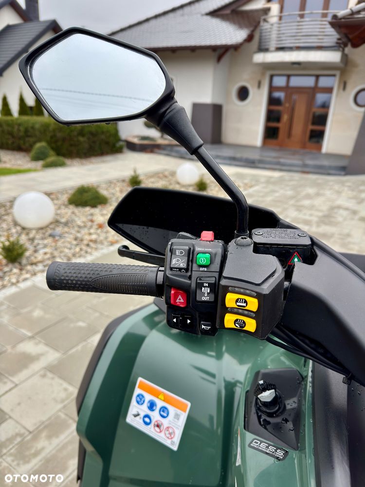 Can-Am Outlander Max - 12