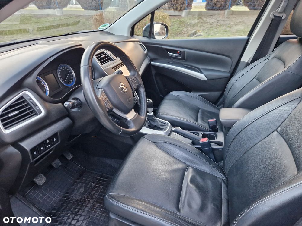 Suzuki SX4 S-Cross - 21