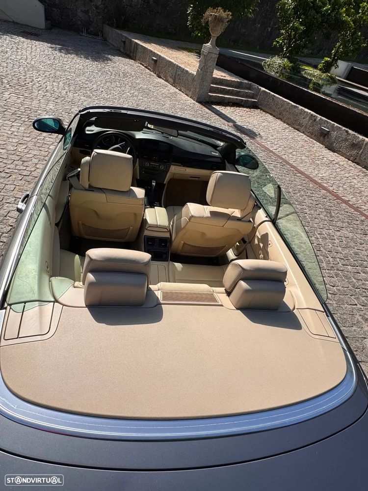 BMW 320 i Cabrio Auto - 19