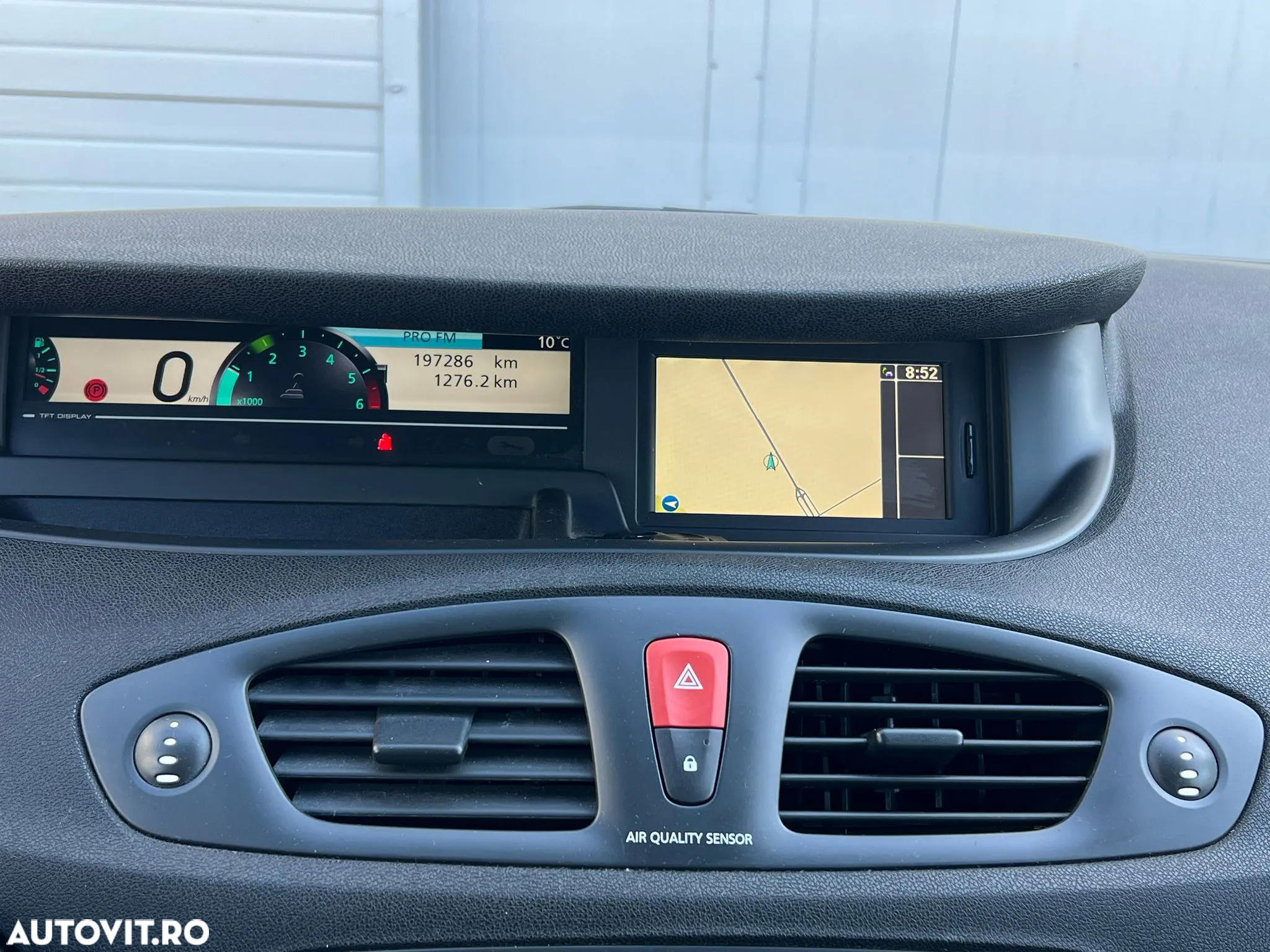 Renault Scenic - 18