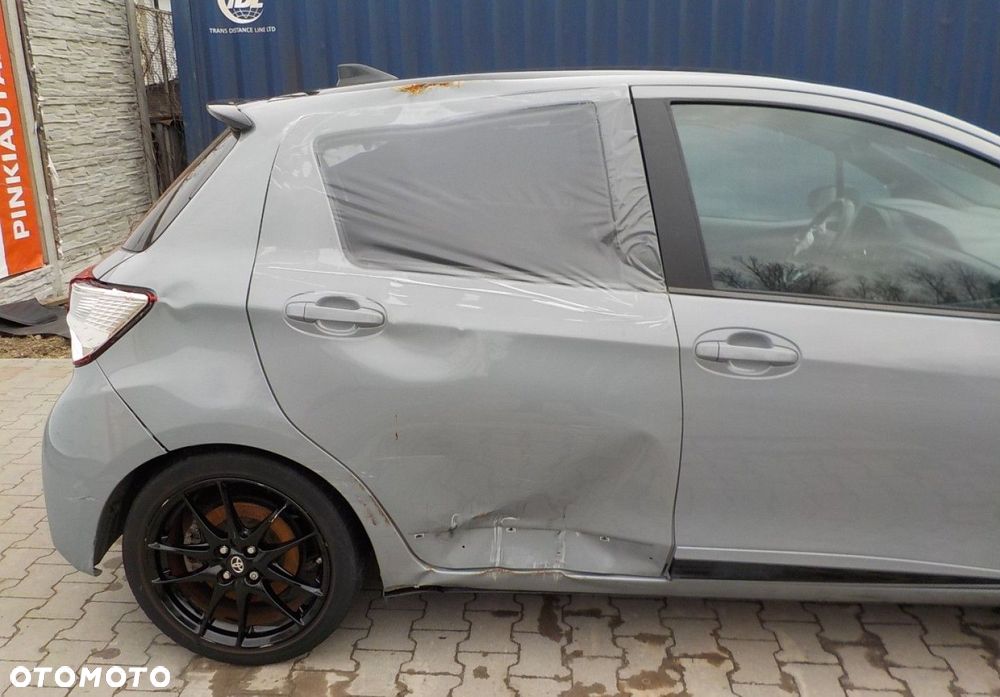 Toyota Yaris - 17