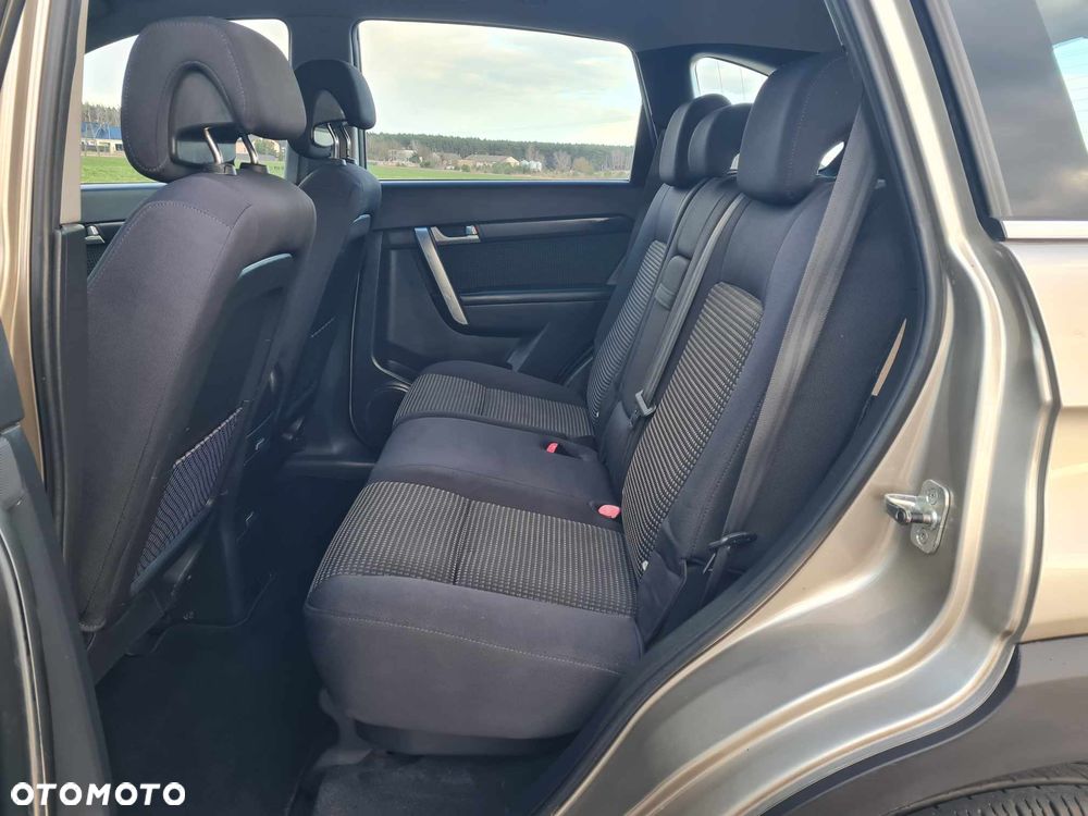 Chevrolet Captiva 2.0 d Medium 2WD - 9