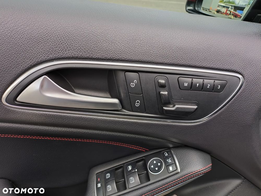 Mercedes-Benz Klasa A 220 CDI - 11