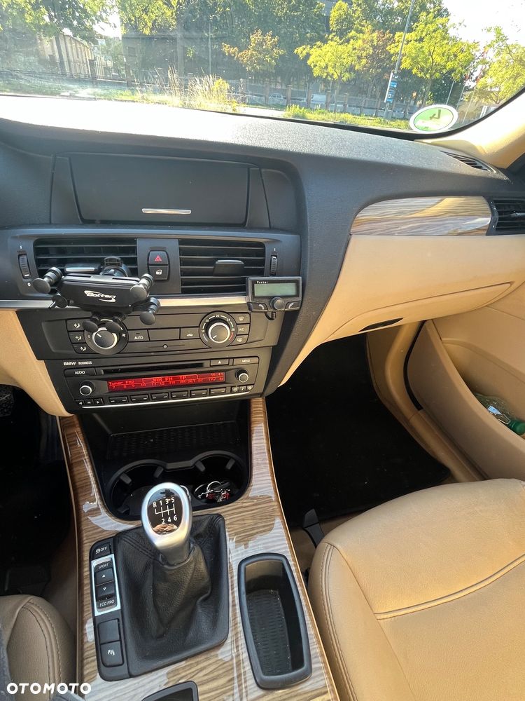 BMW X3 sDrive18d - 14
