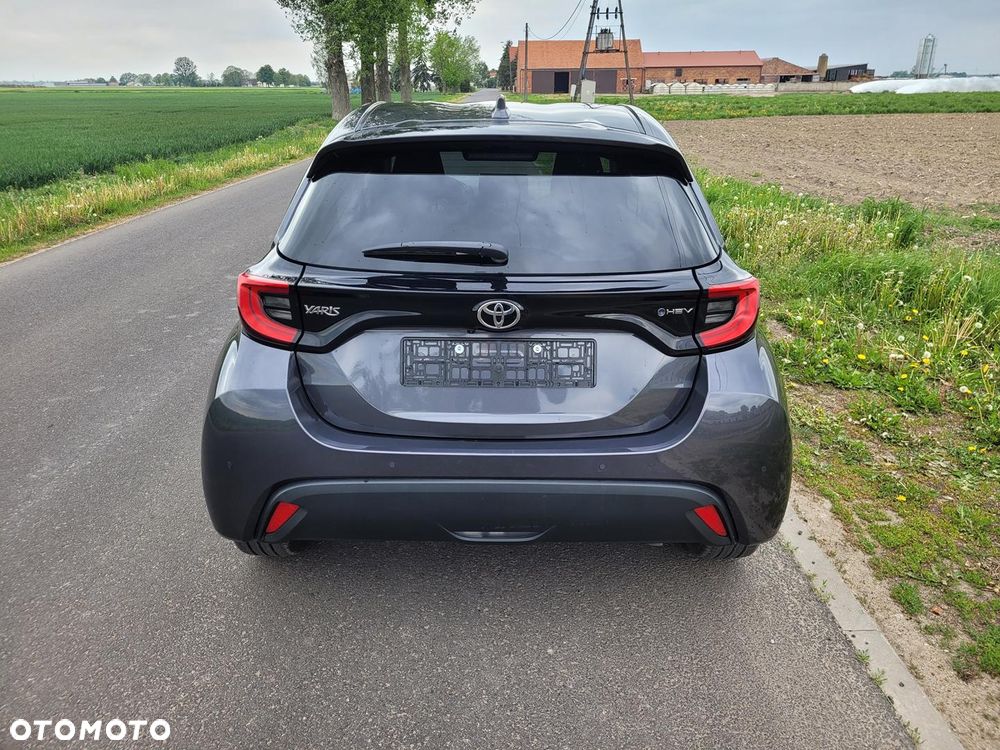 Toyota Yaris 1.5 VVT-i Comfort - 3