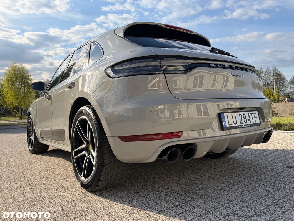 Porsche Macan ver-s - 12