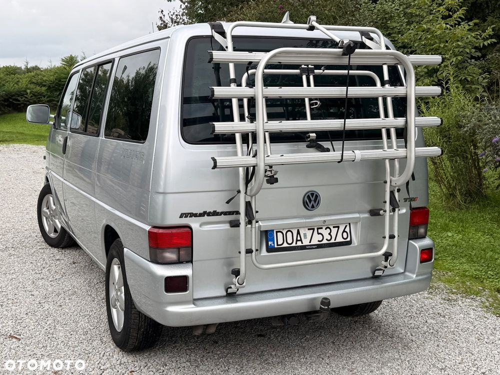 Volkswagen Multivan Standard - 4