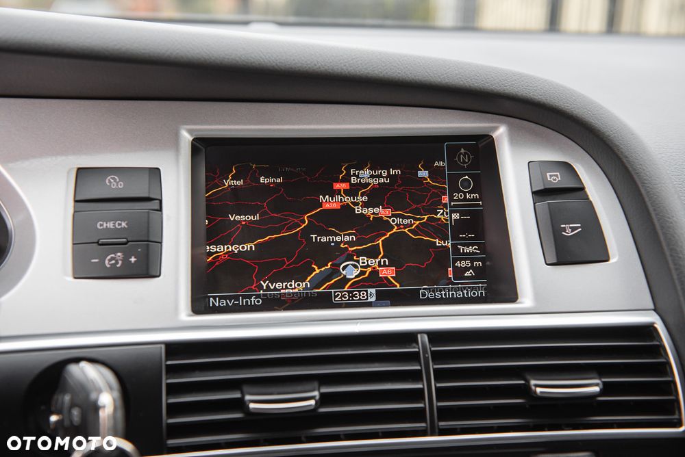 Audi A6 Avant 3.0 TDI Quattro Tiptronic - 26