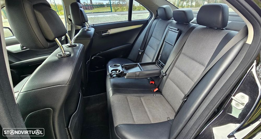 Mercedes-Benz C 250 CDi Avantgarde BlueEfficiency - 27