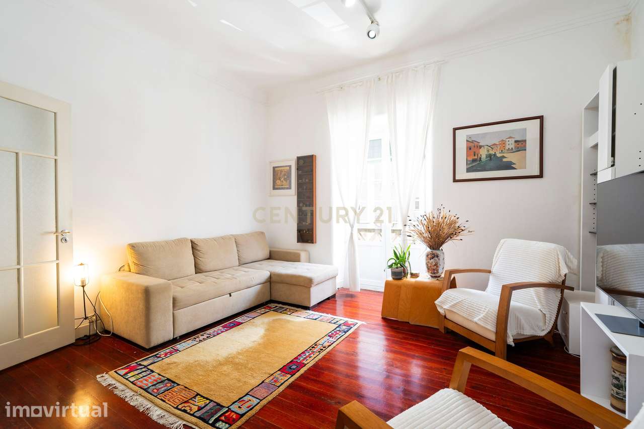 Apartamento T4 junto ao Metro e Jardim da Alameda - Grande imagem: 2/28