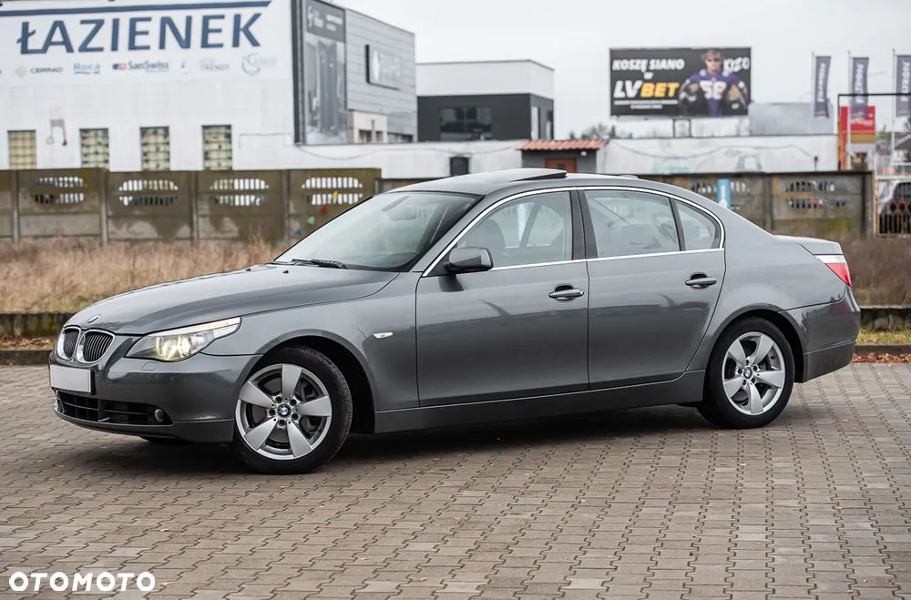 BMW Seria 5 525i - 7