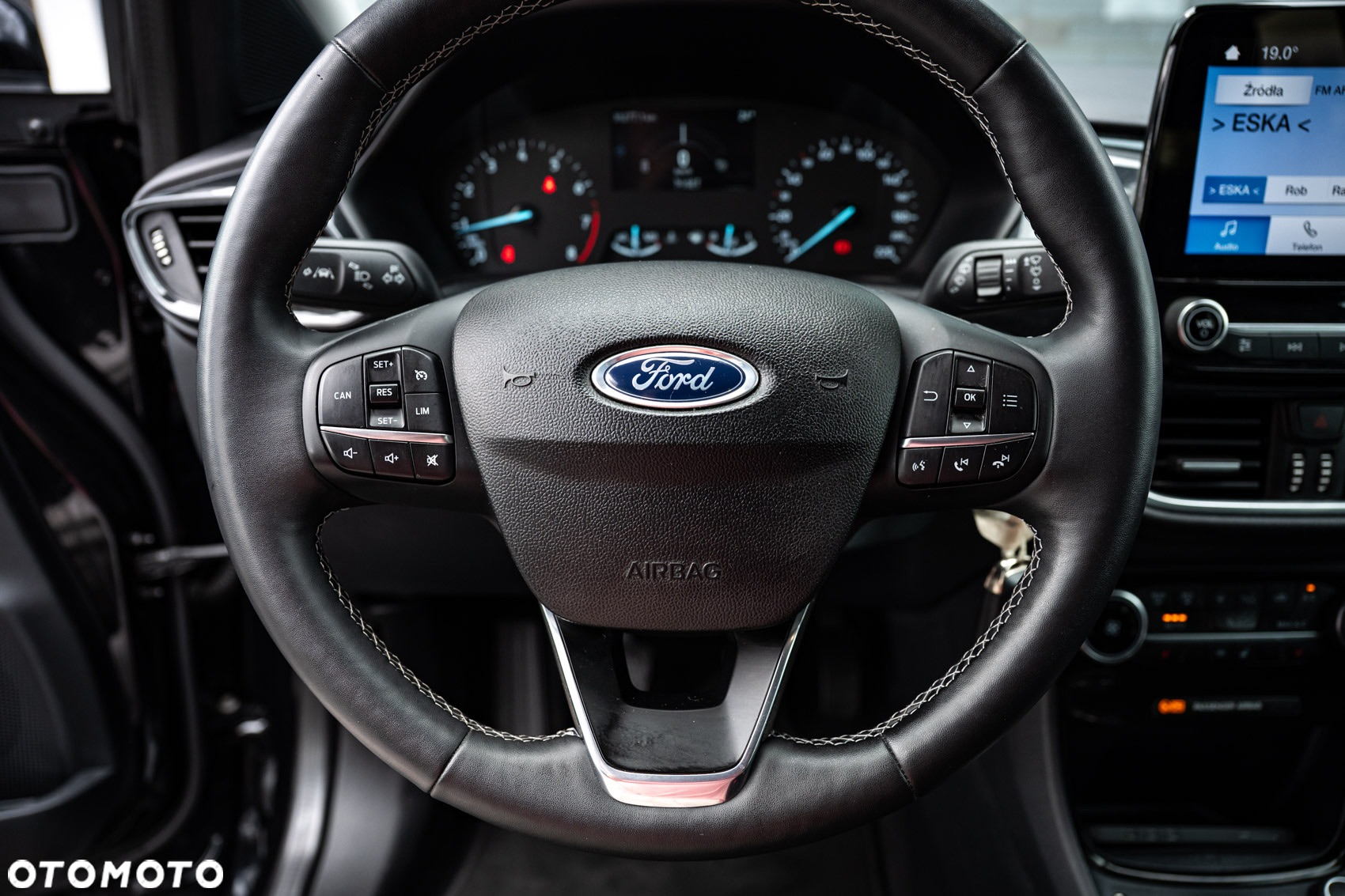 Ford Puma 1.0 EcoBoost Hybrid TITANIUM - 17