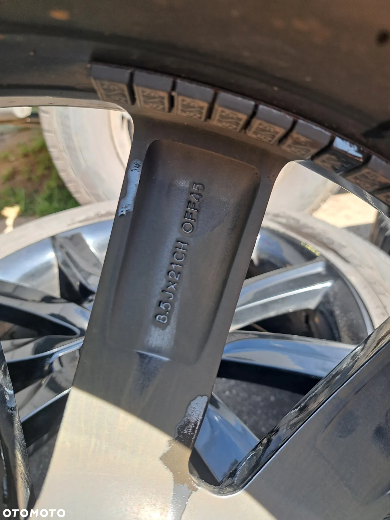 Felgi Aluminiowe Range Rover Velar L560 21 Cali J8A2-1007-LA 8.5Jx21CH ET 45 J8A2-1007-LA - 14