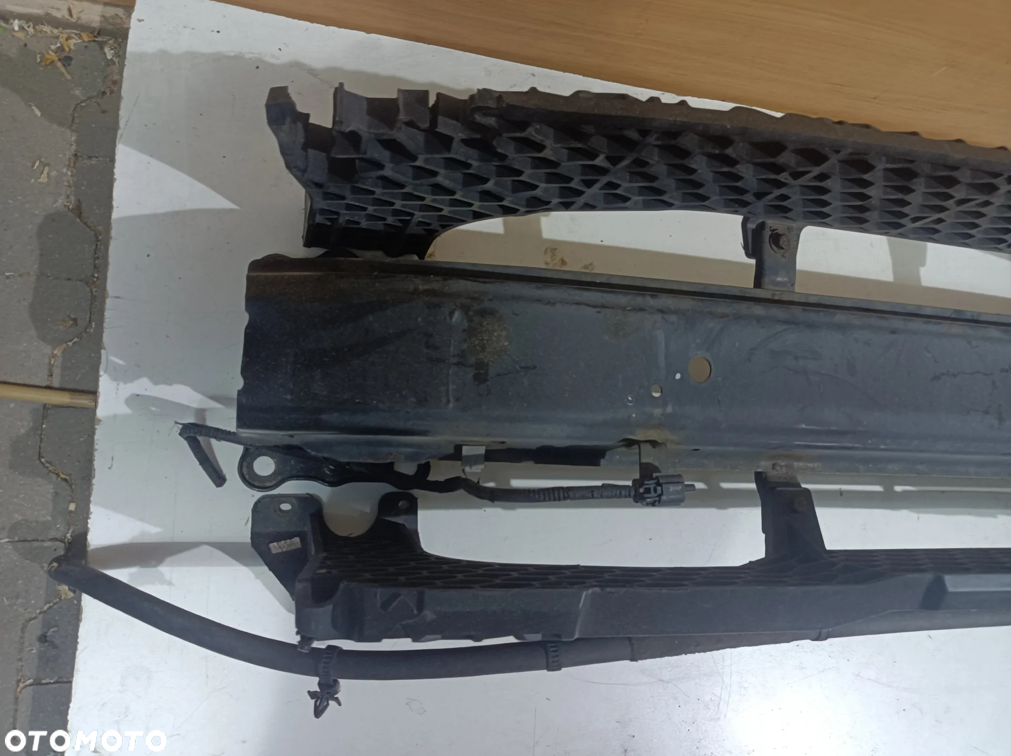 KOMPLETNA BELKA ZDERZAKA PRZEDNIEGO KIA SPORTAGE III LIFT 14- - 2