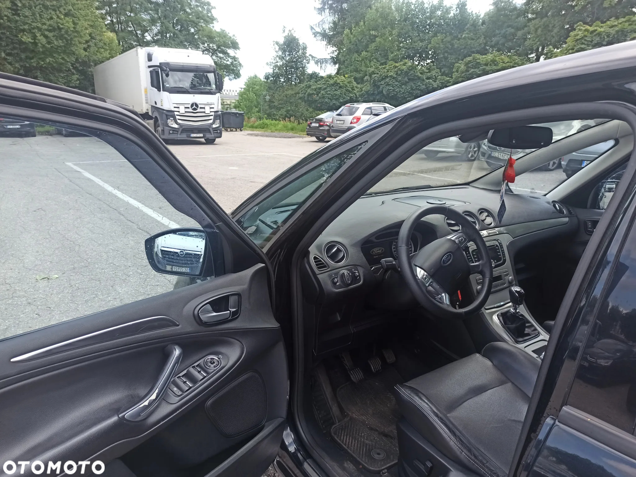 Ford S-Max - 10