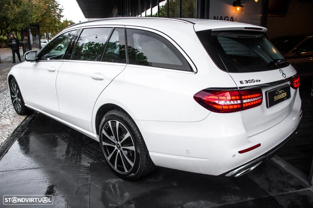 Mercedes-Benz E 300 de Avantgarde 4Matic - 6