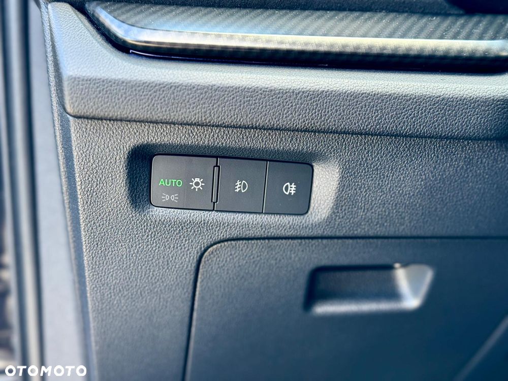 Skoda Octavia 2.0 TDI DSG 4x4 RS Plus - 21