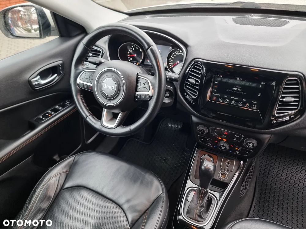 Jeep Compass 1.4 TMair Limited 4WD S&S - 15