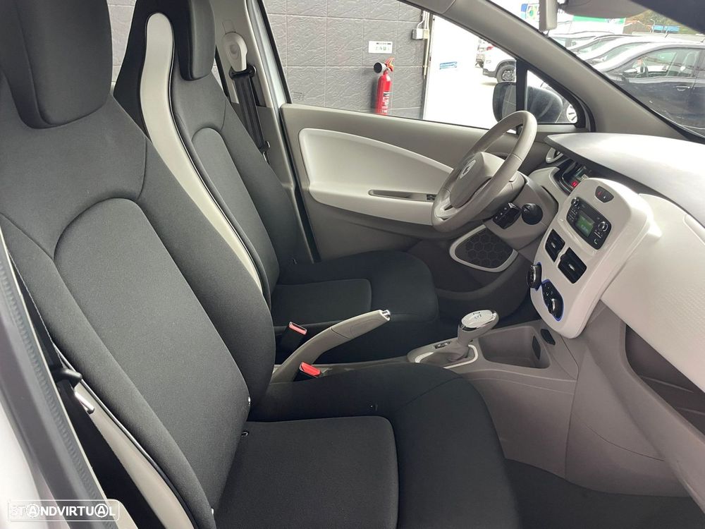 Renault Zoe - 19