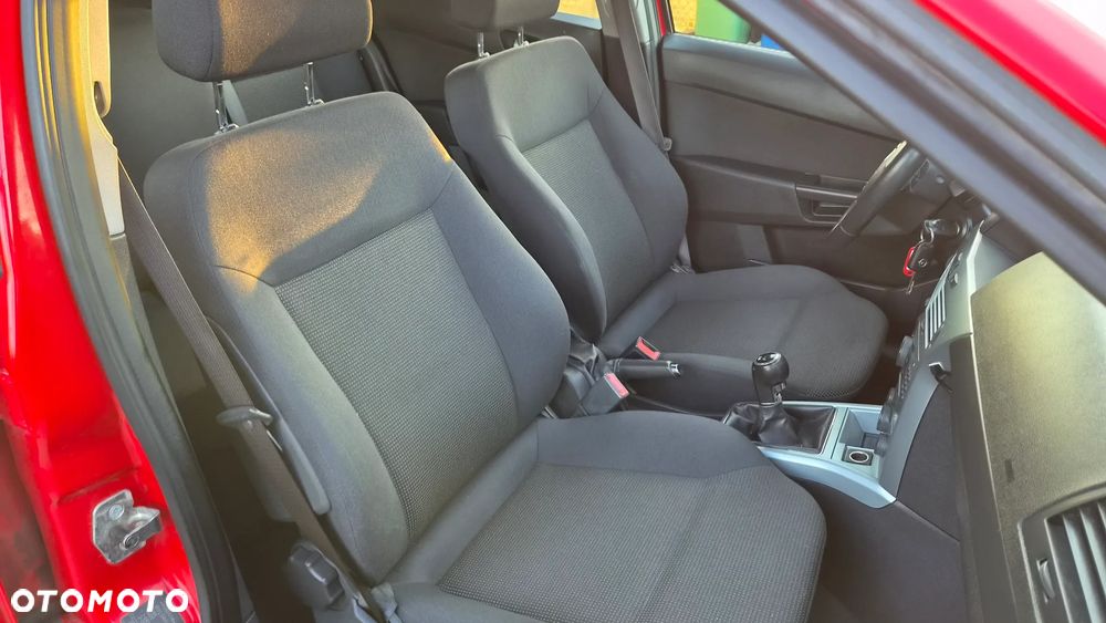 Opel Astra 1.6 Style - 16