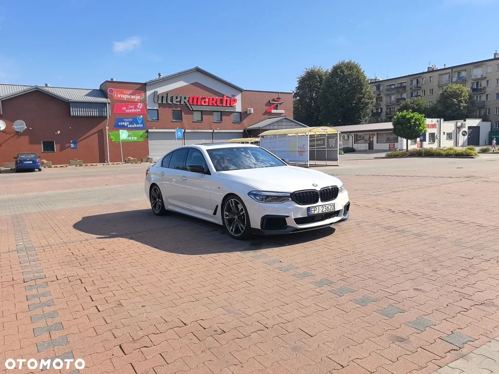 BMW Seria 5 M550i xDrive sport - 6