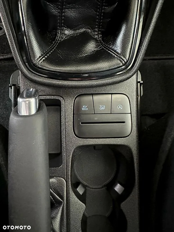 Ford Fiesta - 20
