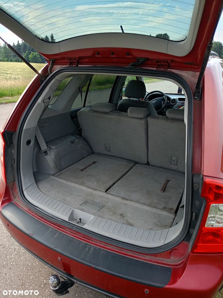 Kia Carens 2.0 EX - 12