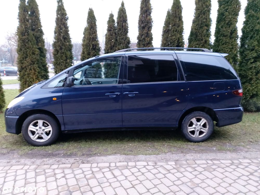 Toyota Previa - 3