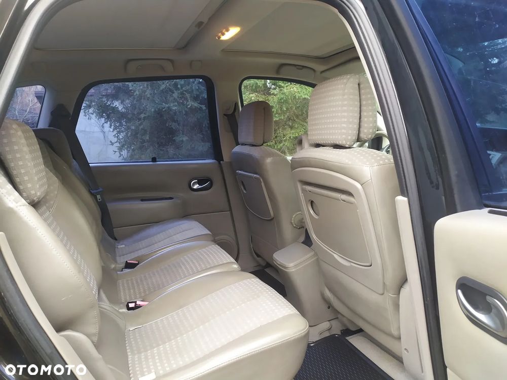 Renault Grand Scenic Gr 2.0 dCi Luxe Expression - 12