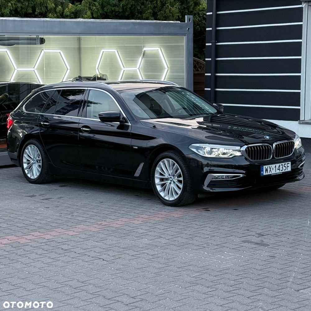 BMW Seria 5 520d Luxury Line - 9