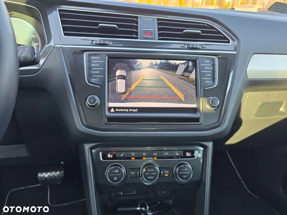 Volkswagen Tiguan 2.0 TDI SCR 4Motion (BlueMotion Techn.) DSG Highline - 34